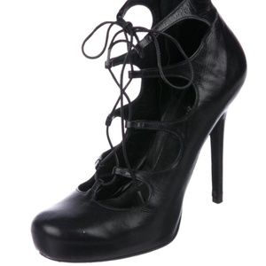 ALEXANDER MCQUEEN Leather Lace-Up Pumps